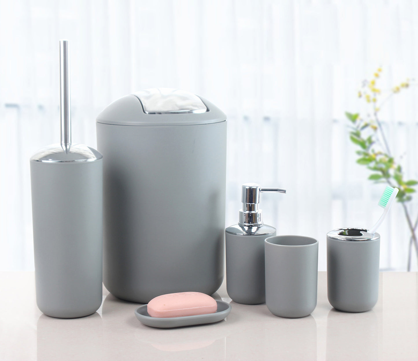 Set da bagno da sei pezzi